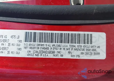 2017 Jeep Compass Latitude 4X4 z USA, uszkodzony, nr VIN 1C4NJDEB4HD168300